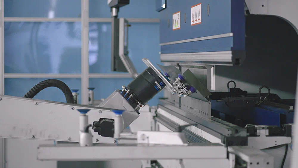 ATTACK photovoltaic power plant and laser technology
