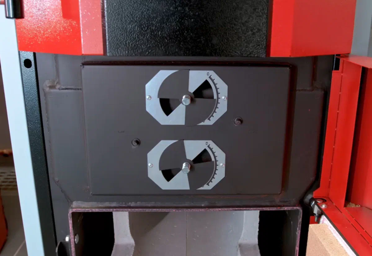 Air dampers in an ATTACK boiler