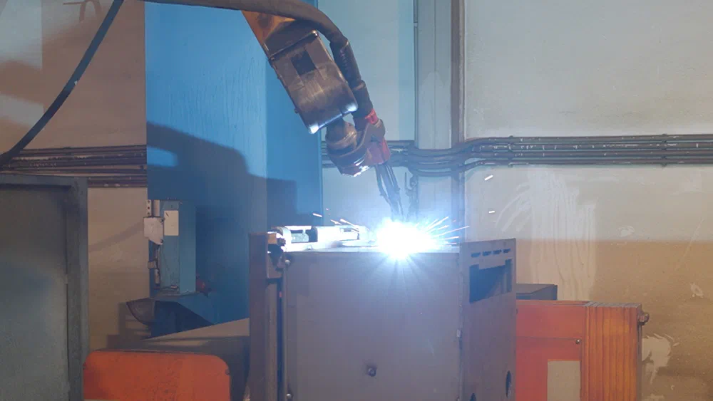 Photovoltaic power plant and robotic welding